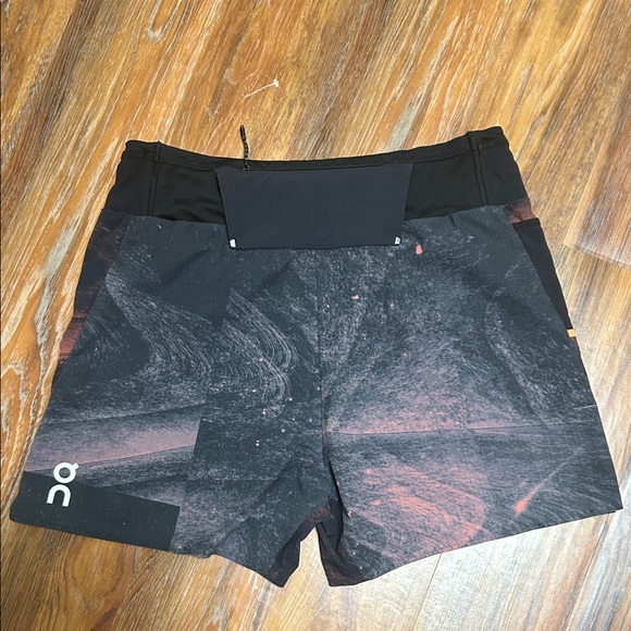 On Running Men’s Focus Shorts - Picture 1 of 4